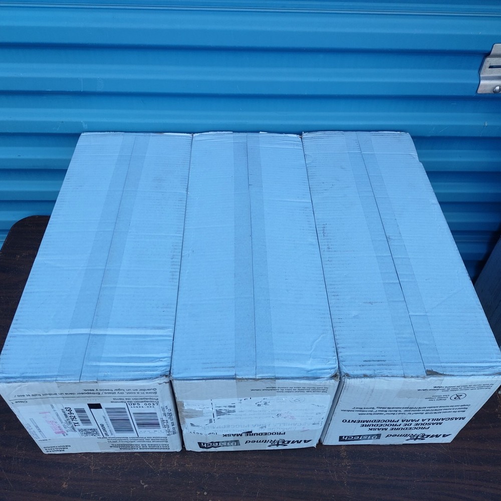 (1) Box 500 Masks AMD Ritmed 2115 Distech Earloop Facemasks ASTM Level 2 Blue