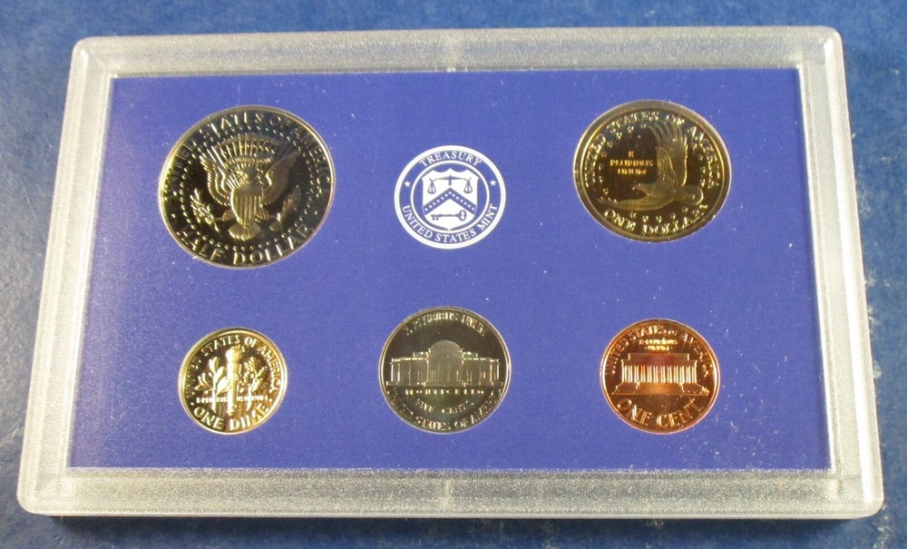 2001 Clad Proof Set w/ OGP - 10 Coins (07)