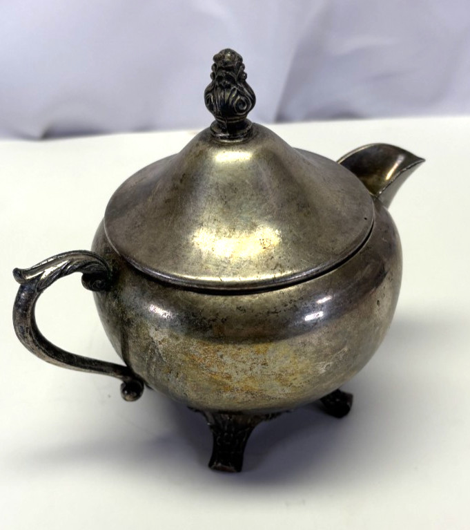 Leonard Silverplate Footed Creamer Pitcher With Lid
