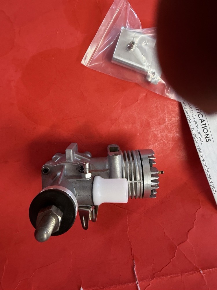 ENYA SS 25 BUSHING CRANK STUNT ENGINE & T-MUFFLER COMPLETE NICE IN BOX