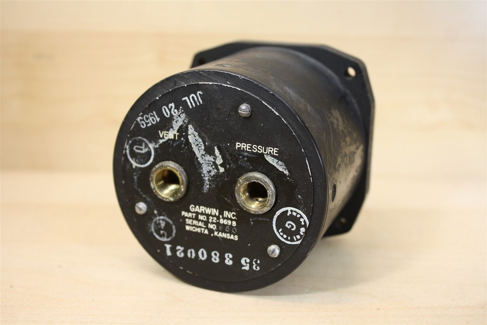 Garwin 22-869B Fuel Pressure Indicator 35-380021