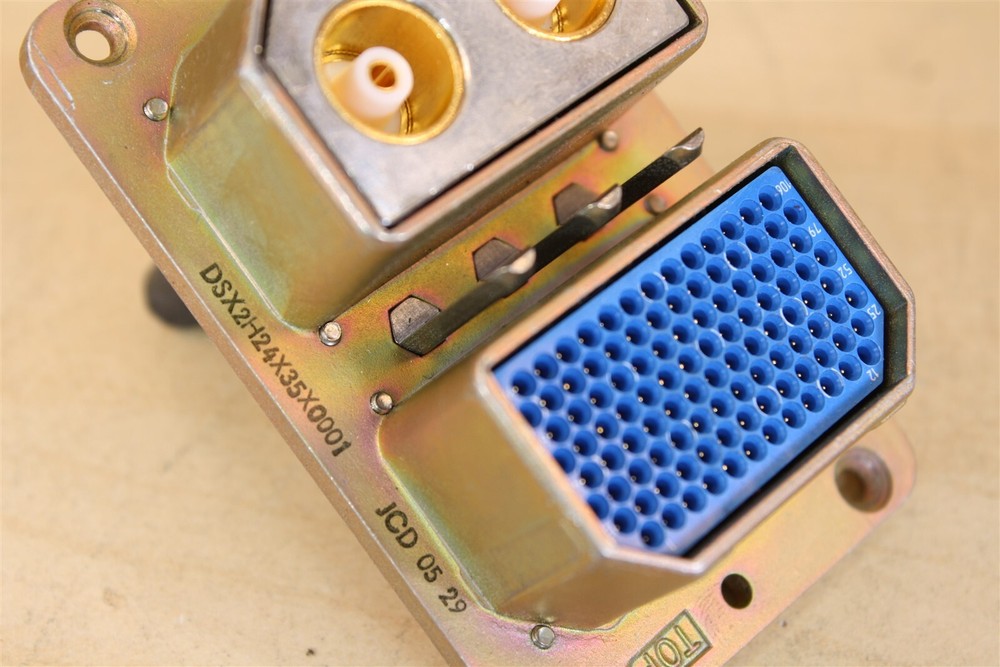 DSX2H24X35X0001 Connector - Cessna Textron