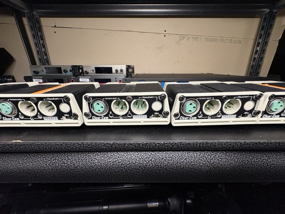 Lot Of 4 Clear-Com Intercom Systems MODEL 501 SINGLE CHANNEL