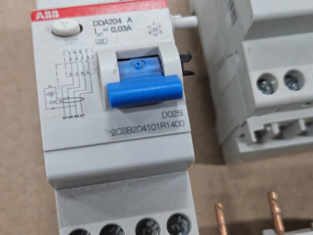 ABB DDA204 DDA204A (3 pieces)