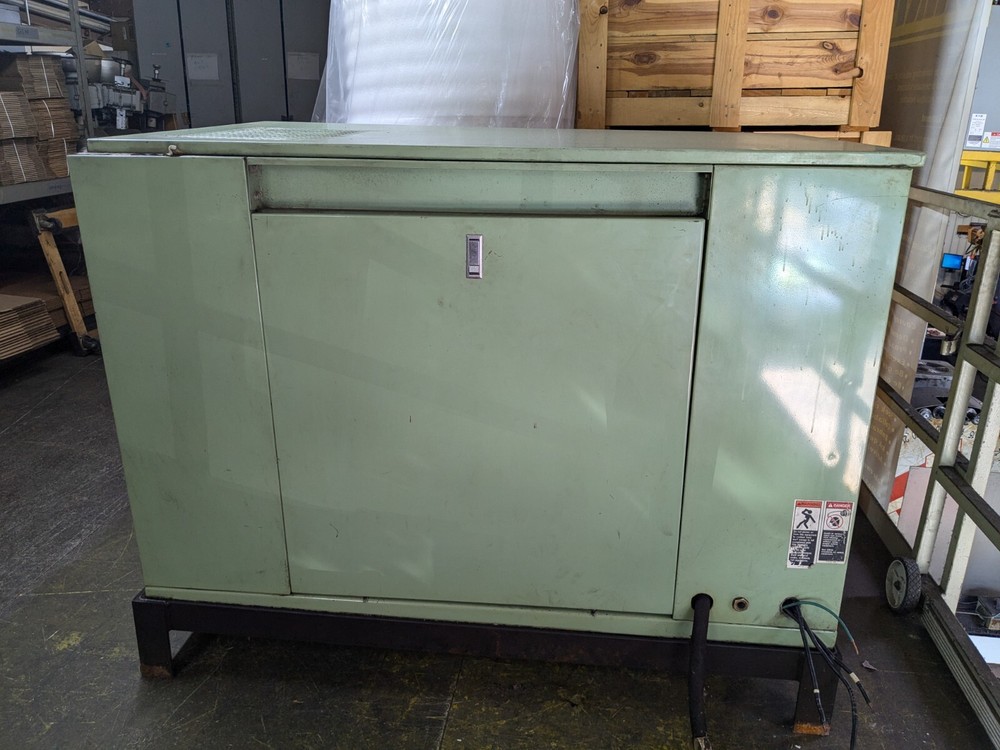 Sullair ES-8 25 HP Rotary Screw Compressor
