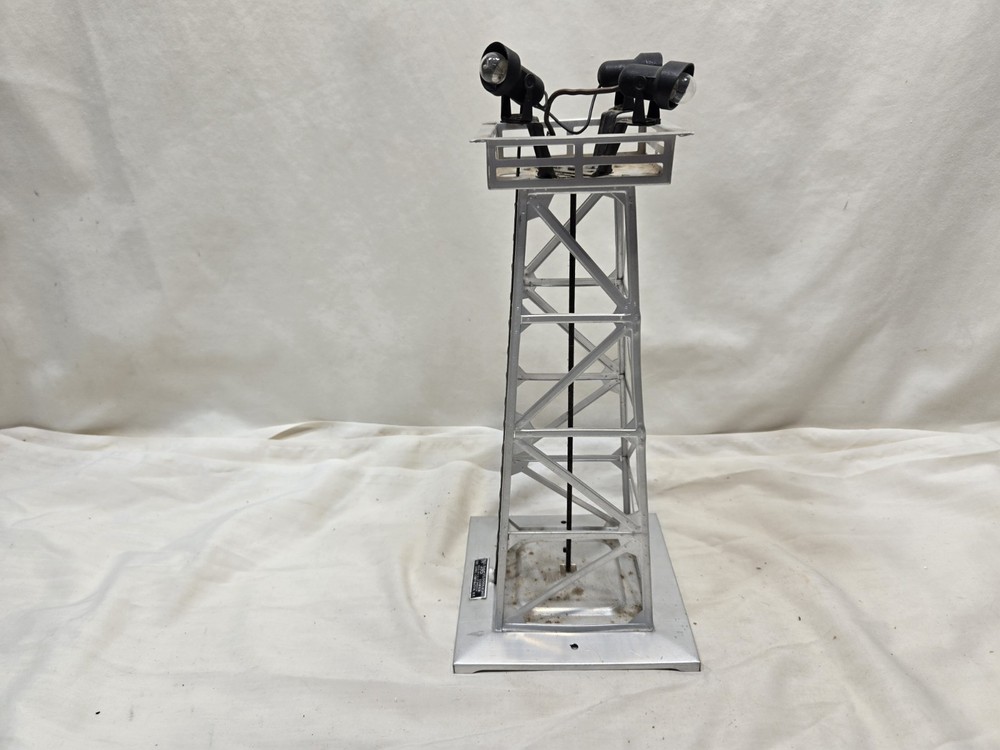 Lionel No. 395 Floodlight Tower