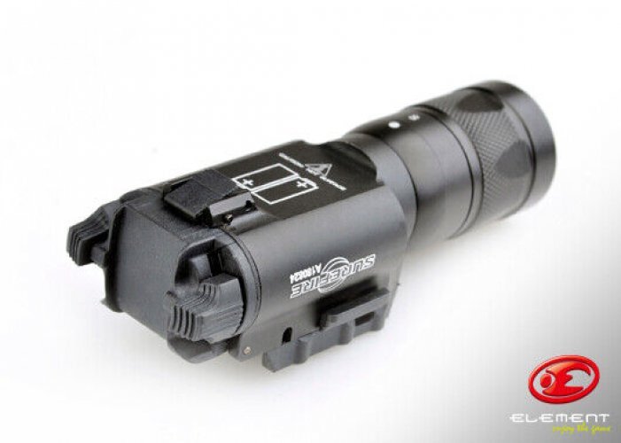 Element X300V VAMPIRE LED TACTICAL LIGHT(Strobe version) (BK) EX381-BK