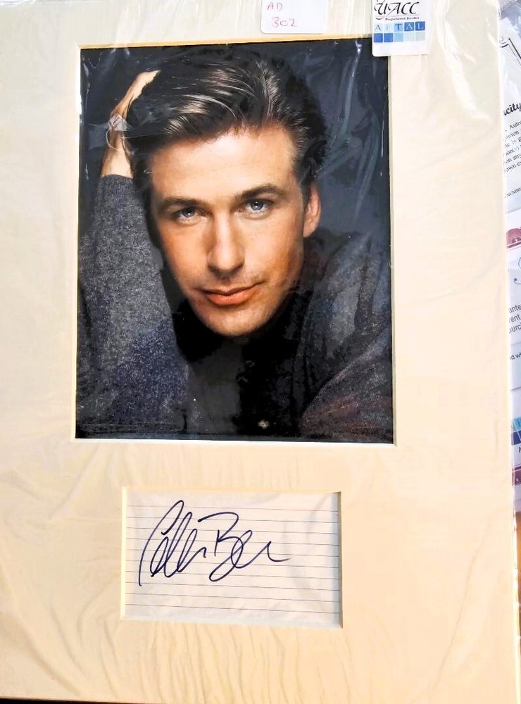 Alec Baldwin signed matted 16x12 SHADOW, Red October 30 Rock, MISSION IMPOSSIBLE