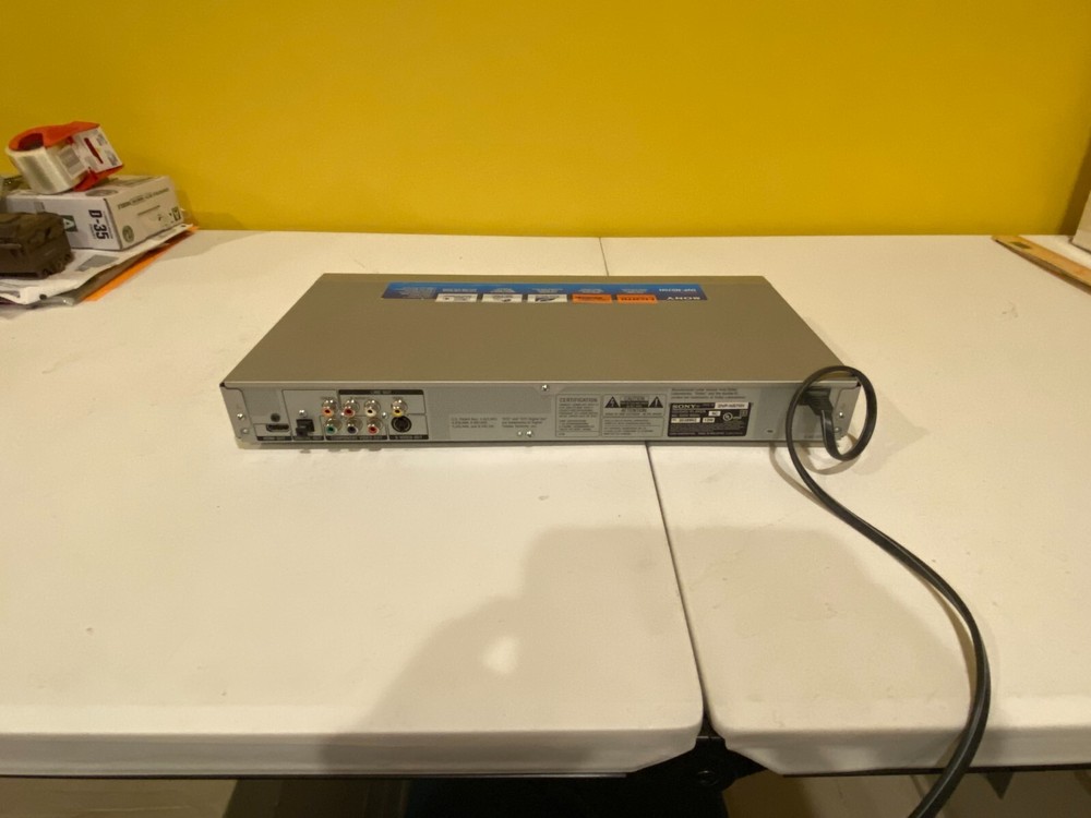 Sony DVP-NS70H High Definition Multimedia Interface Single Disc CD/DVD Player