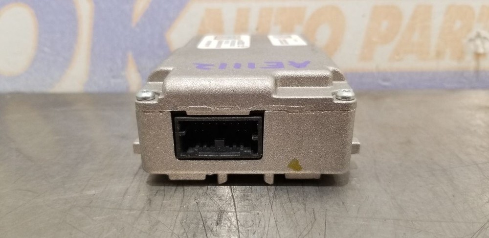 23 CHEVY SILVERADO 2500 FRONT FACING CAMERA WINDSHIELD MOUNTED 86792352