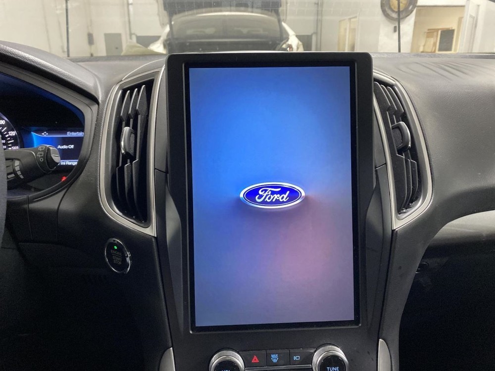 Chassis ECM Communication Voice Recognition Sync Module Fits 24 EDGE 1059401