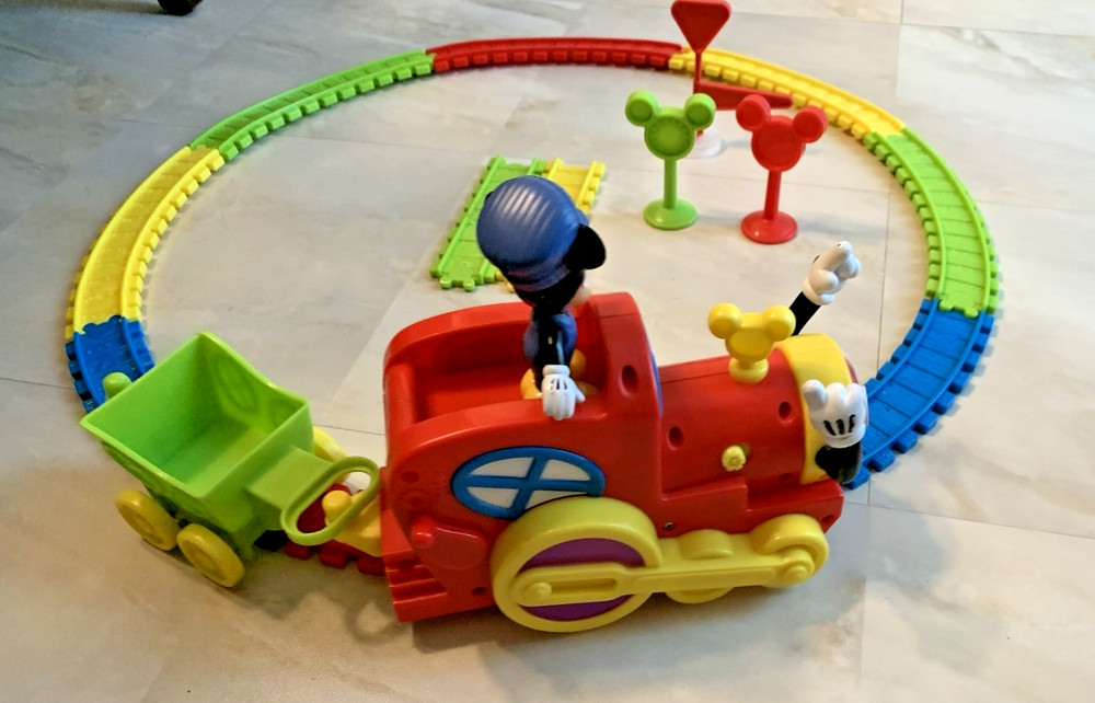 Mickey Mouse Clubhouse Magic Choo Choo Train