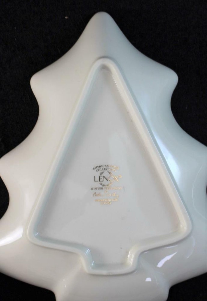 Lenox China WINTER GREETINGS Medium Tree Shaped Dish GREAT CONDITION