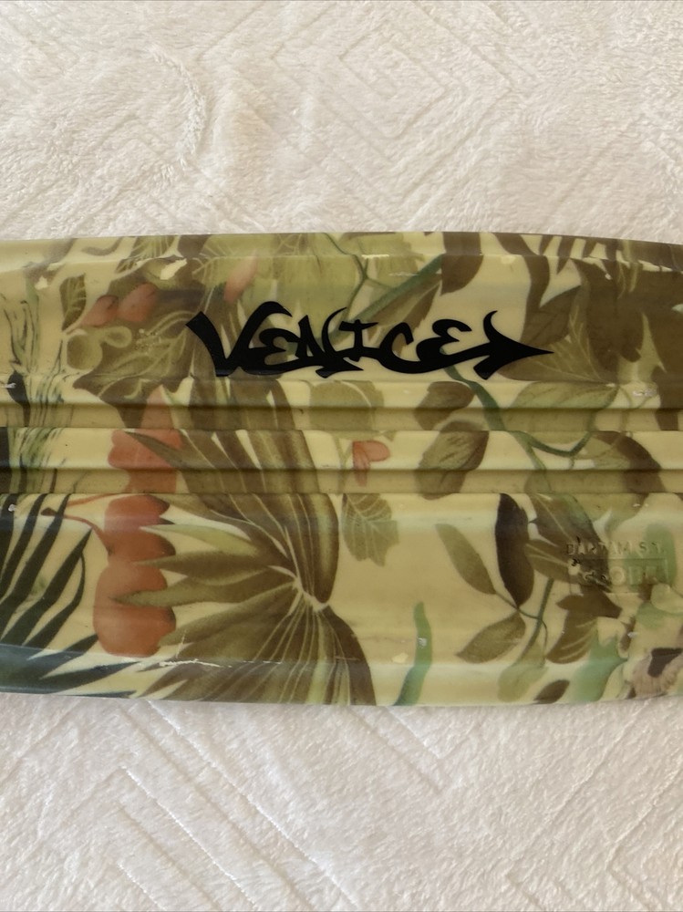 Globe Bantam Graphic Complete Skateboard - 23in x 6in