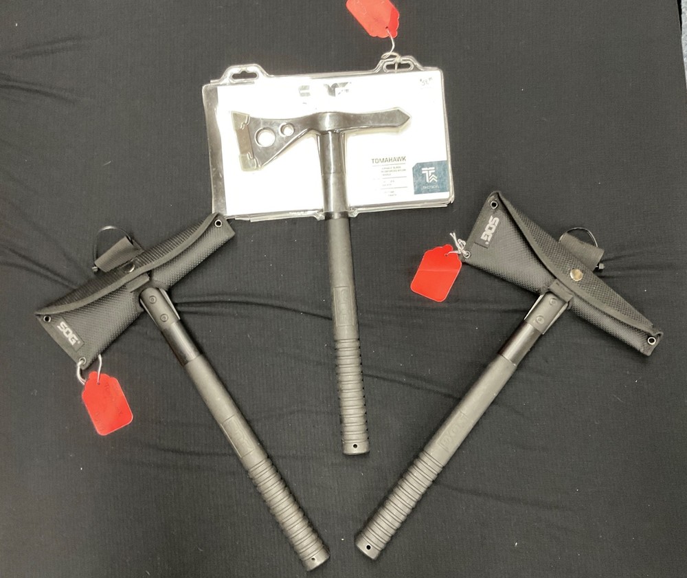 SOG Tactical Tomahawk black