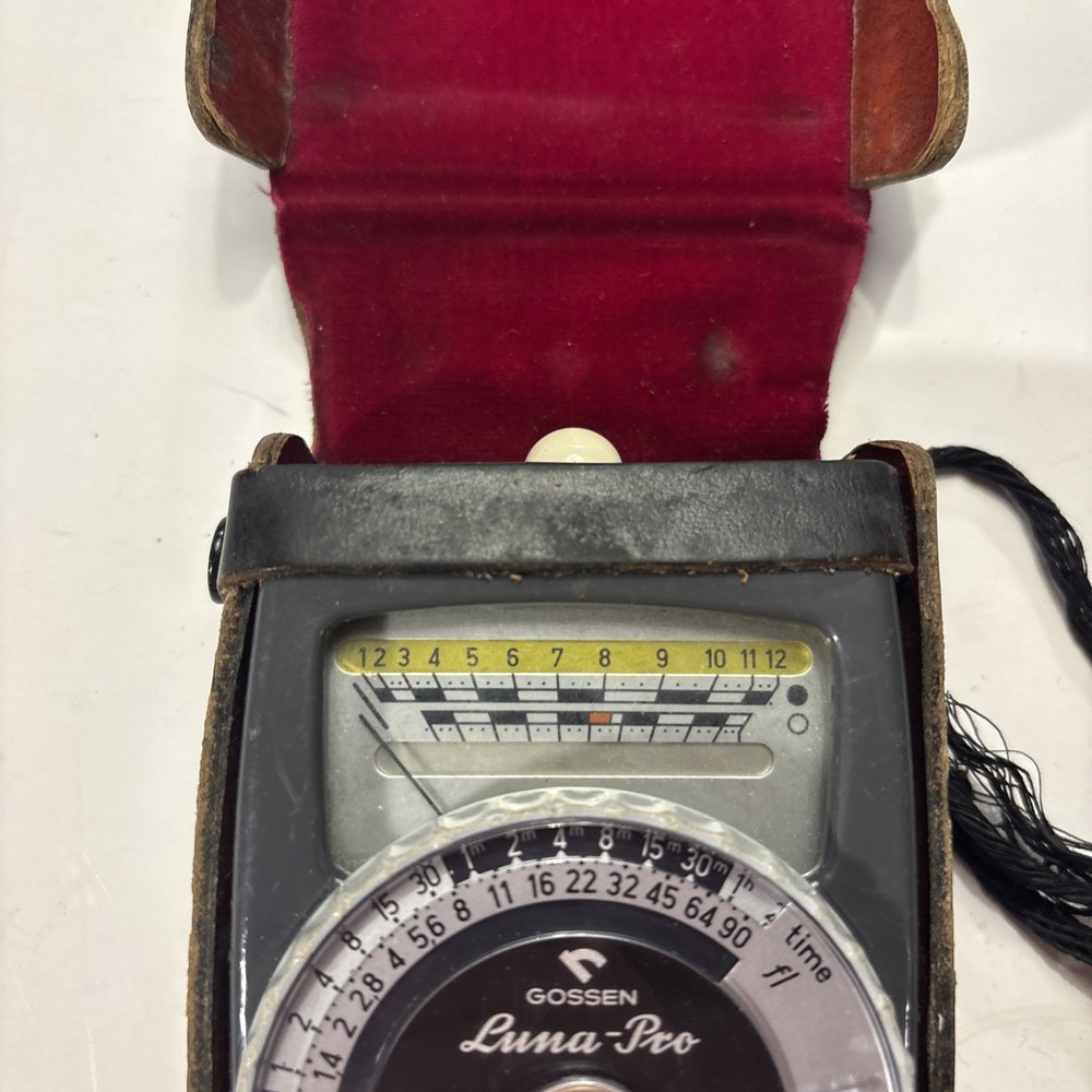 NICE GOSSEN LUNA PRO ASA Light Meter w/ Case Untested