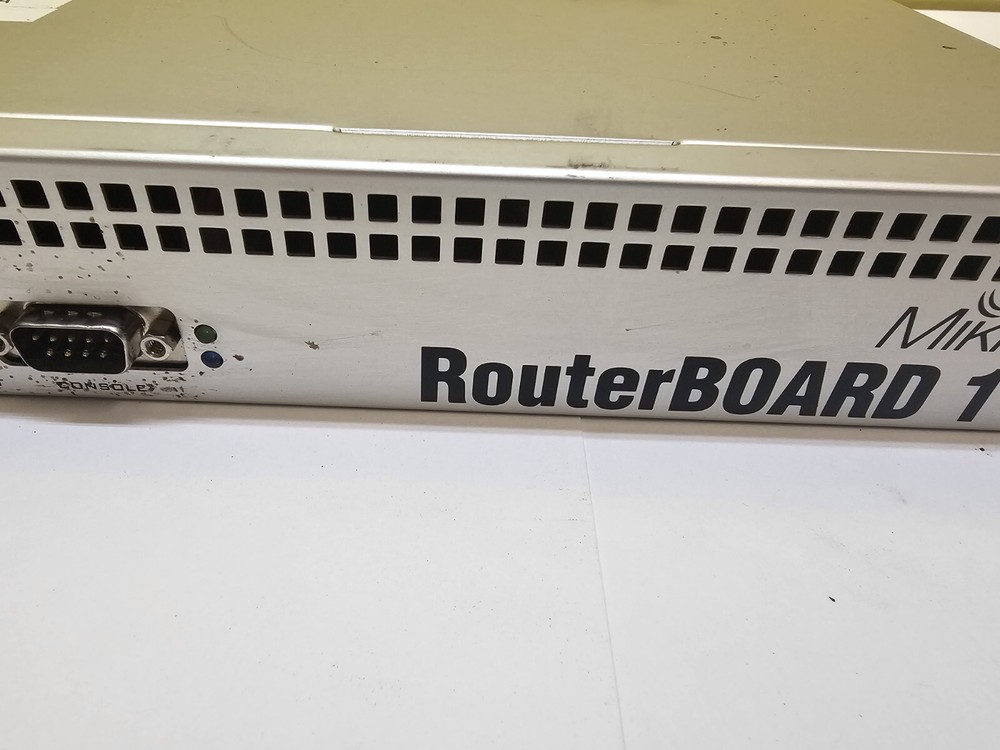 MikroTik RouterBOARD 1100 RouterBoard