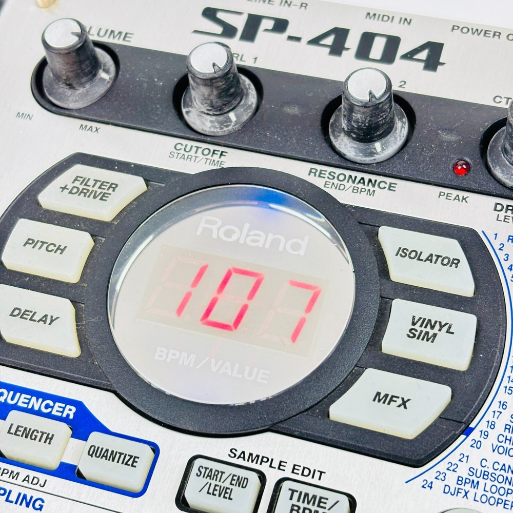 Roland SP-404 Portable Linear Wave Sampler Used Works With AC Adapter Tested