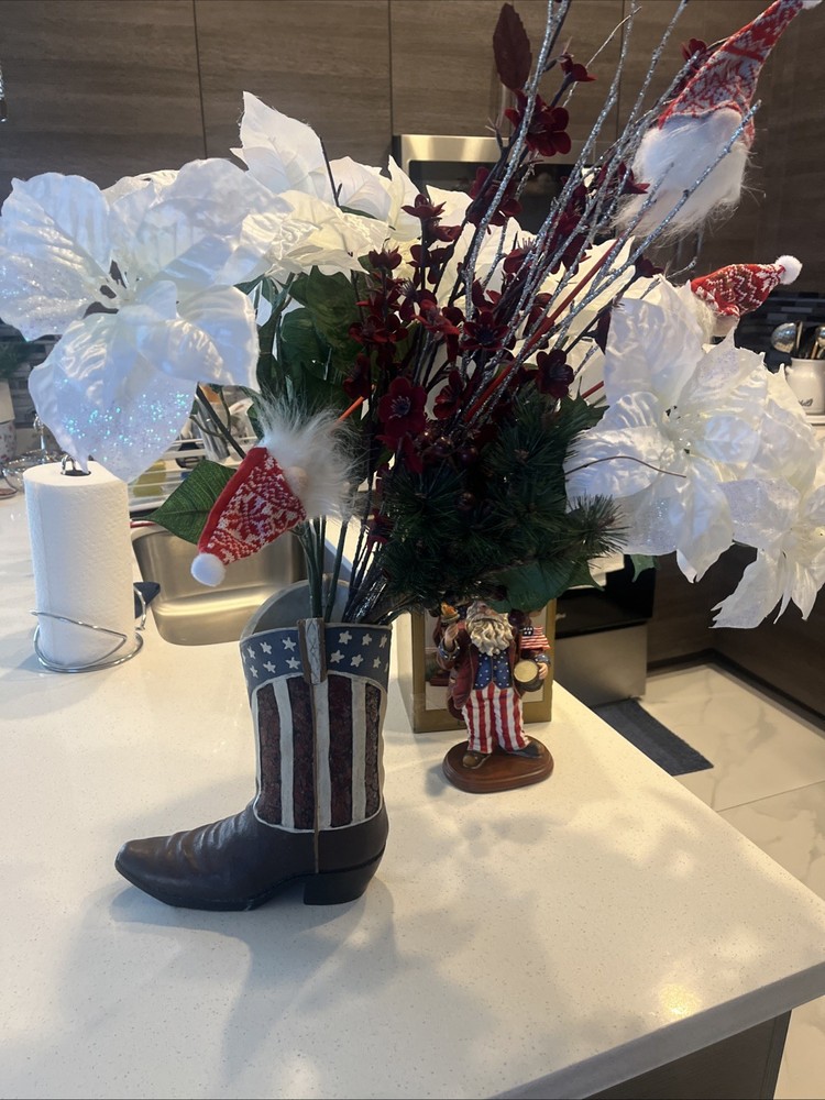 Heavy Plastic Decor Boot And Flower Holder