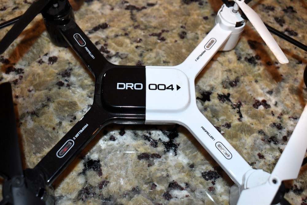 Sharper Image FPV Streaming Drone DRO 004