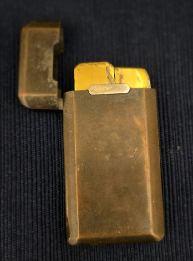 Vintage Lighter - Bronze/Goldtone - Pre-owned