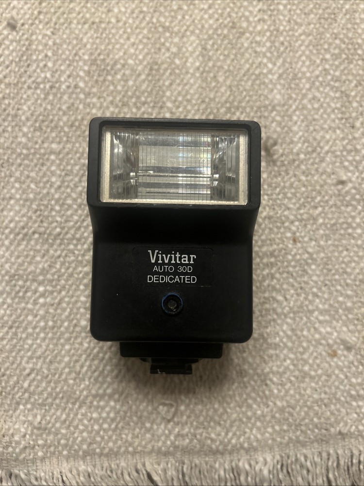 VIVITAR 2600-D Flash For Camera