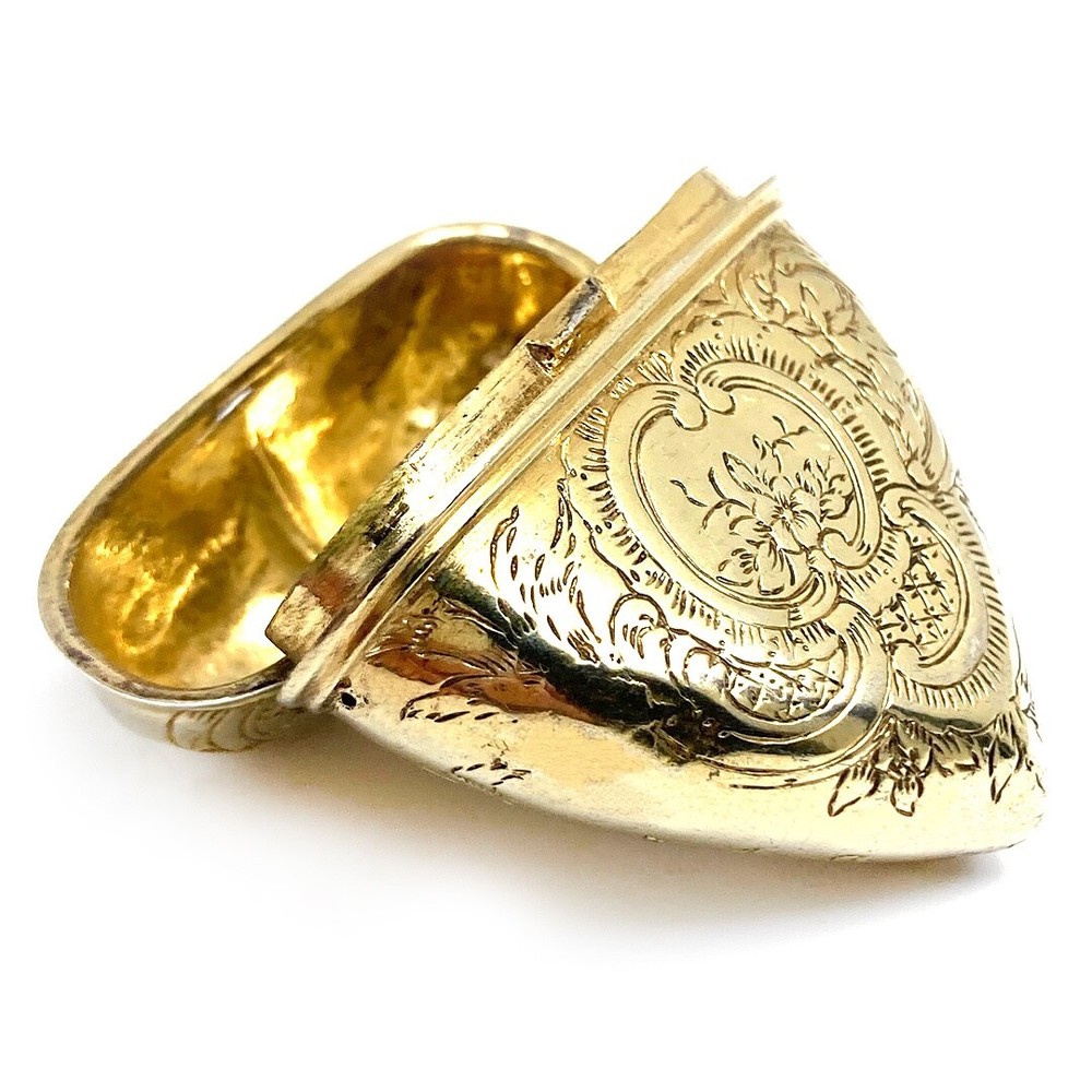 A Solid Silver Baroque Heart - Shaped Covered Box / Lover’s Trinket 1780