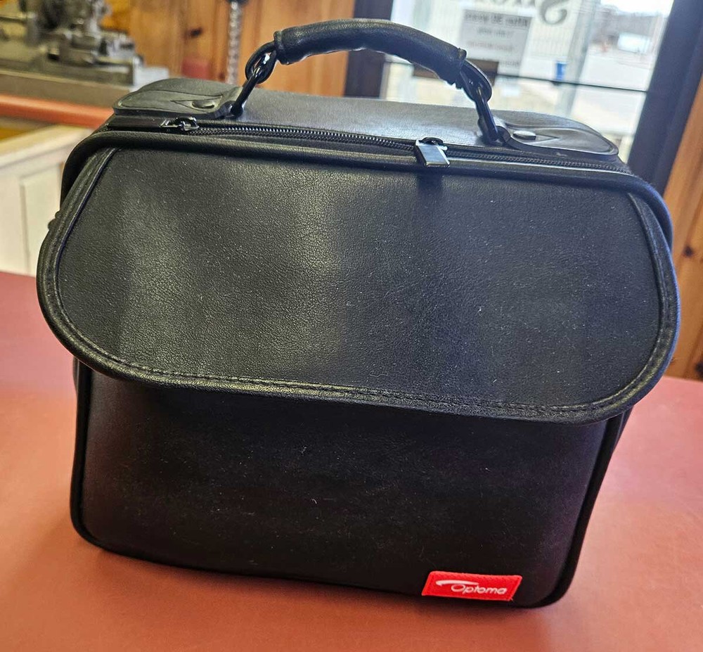 Projectors & Accessories