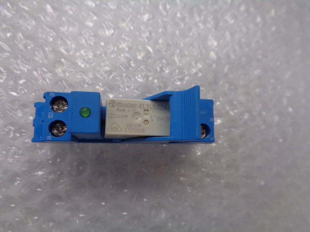 FINDER 95.83.1 TERMINAL BASE NSNP