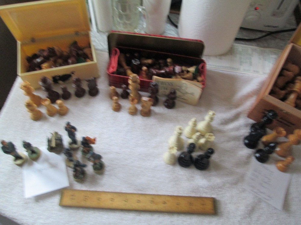 5 Chess Sets - All Complete Except for 1 - Exc. Cond