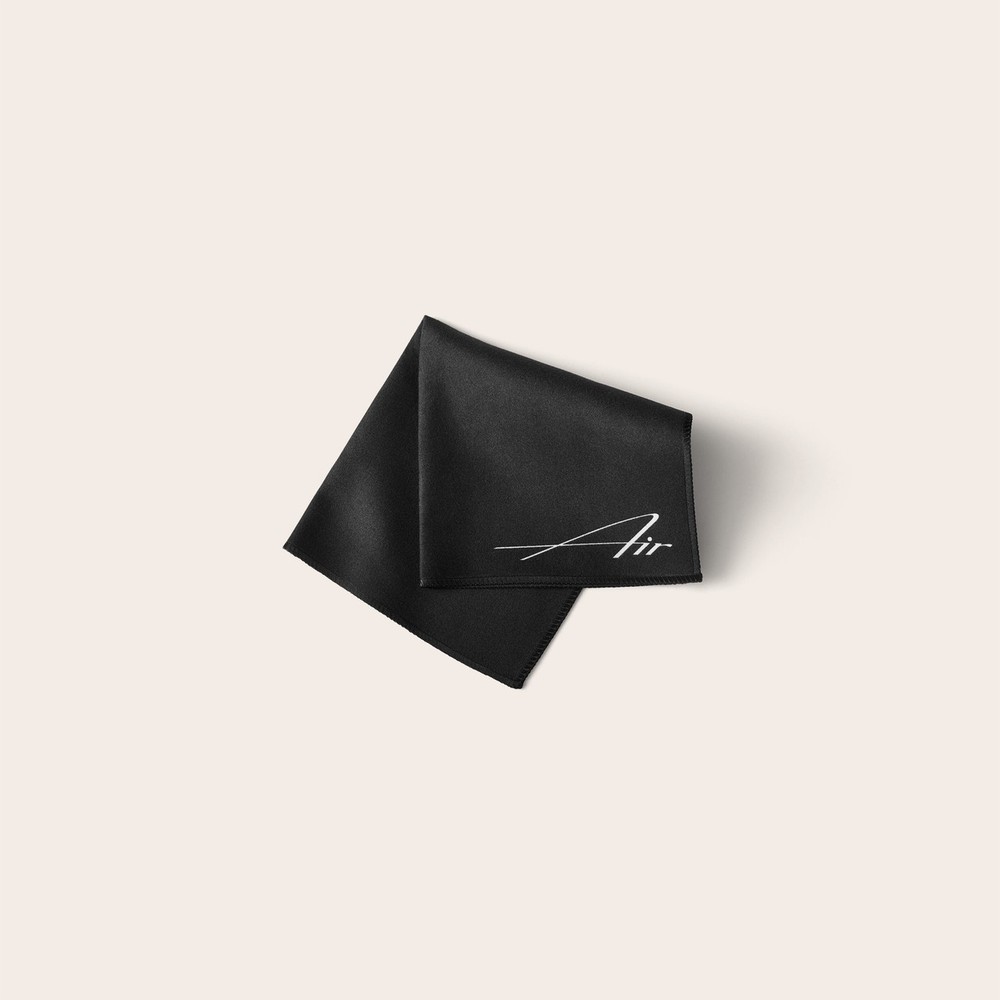 LUCID AIR Logo Microfiber Screen Wipe