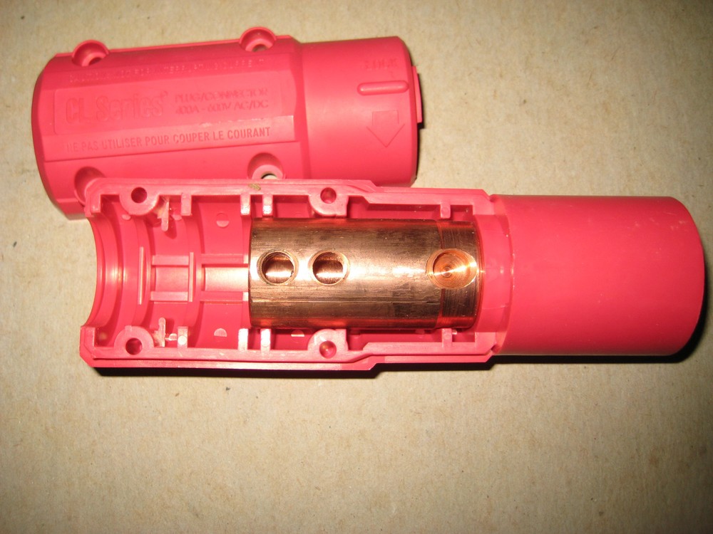 Advanced Devices CL Series CL2M Inline Male locking plug connector Red