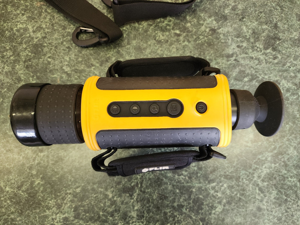 FLIR First Mate HM-307 Thermal Night Image Processor w/ Case & Accessories