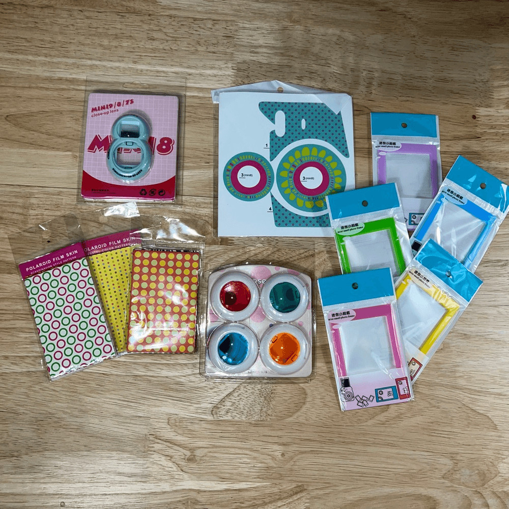 Polaroid Camera Mini Bundle: Lenses and Sticker Frames - All new in packaging