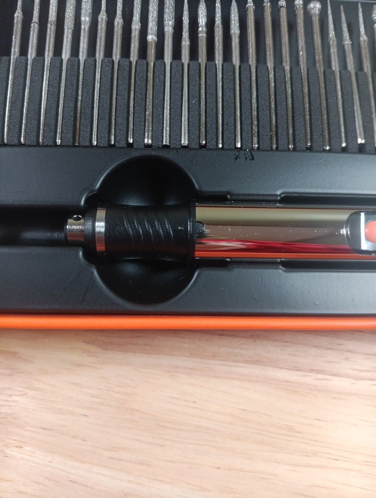Culiau Customizer Professional Engraving Pen with 30 Bits New Open Box