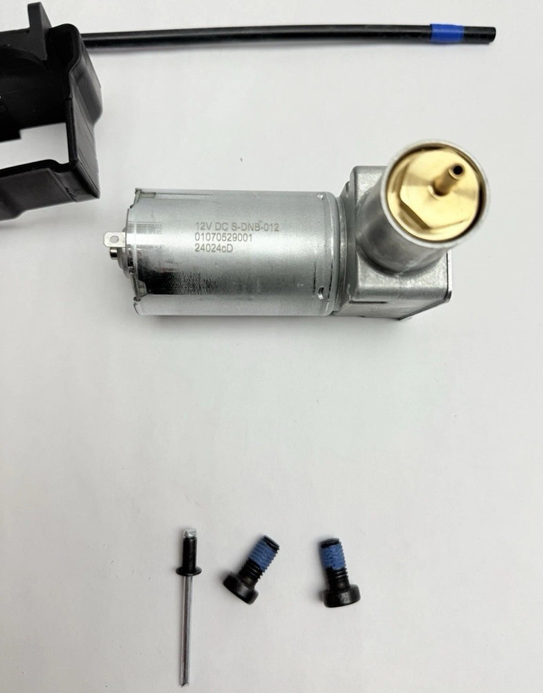 Grammer Seat Air Compressor 12 Volt, 1104003