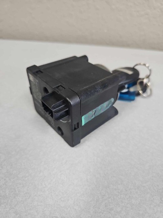 2013–2018 Dodge Ram 1500 Ignition Lock Switch Module With Key OEM