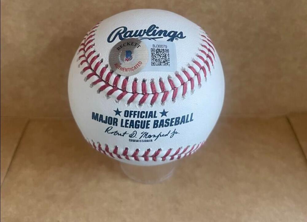GREG JONES RAYS SIGNED AUTOGRAPHED M.L. BASEBALL BECKETT AUTH