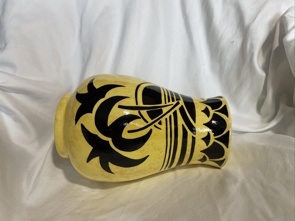 beach palm tree Ocean pottery vase