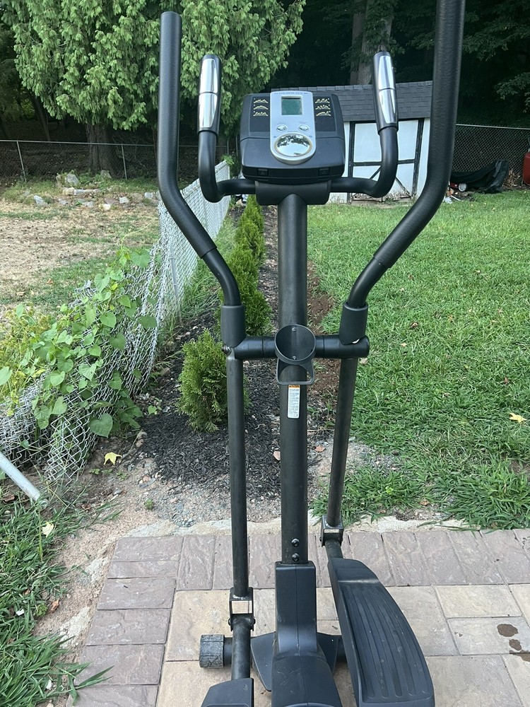 Elliptical Machine For Home Gym