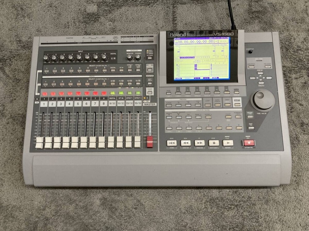Roland VS-1680 Digital multitrack recorder Recording Studio Workstation