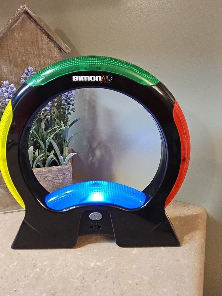 2015 Simon Air - No Touch Electronic Memory Simon Says Game - WORKS!