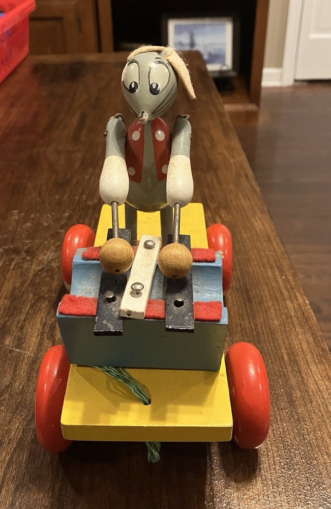 Pull Toy Mouse Made In Czechoslovakia