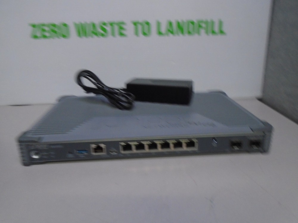 Juniper Networks SRX300 Services Gateway Security Appliance SRX 300 + AC