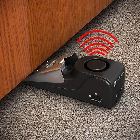 2 Pack Security Door Stop Alarm 120DB Hotel Home Wireless Security Safety Tools