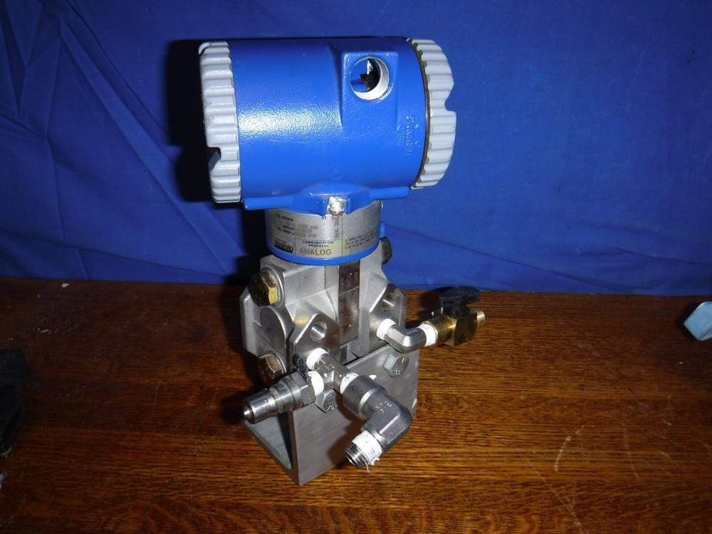 FOXBORO IDP10-A22D11F-L2 PRESSURE TRANSMITTER