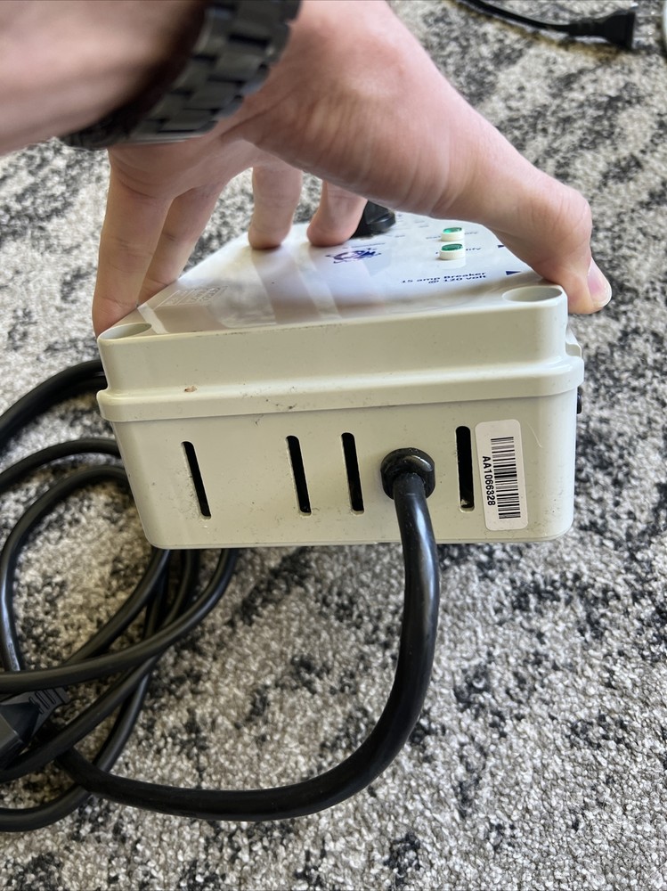 C.A.P. HUM-1 Humidity Controller