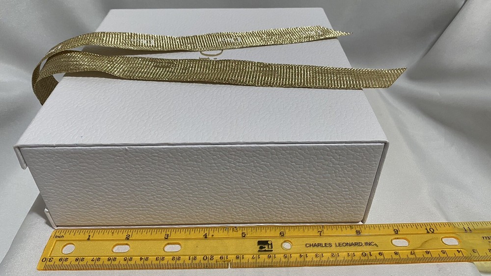 DIOR WHITE MAGNETIC EMPTY GIFT BOX AUTHENTIC 8" x 8" x 2.75"