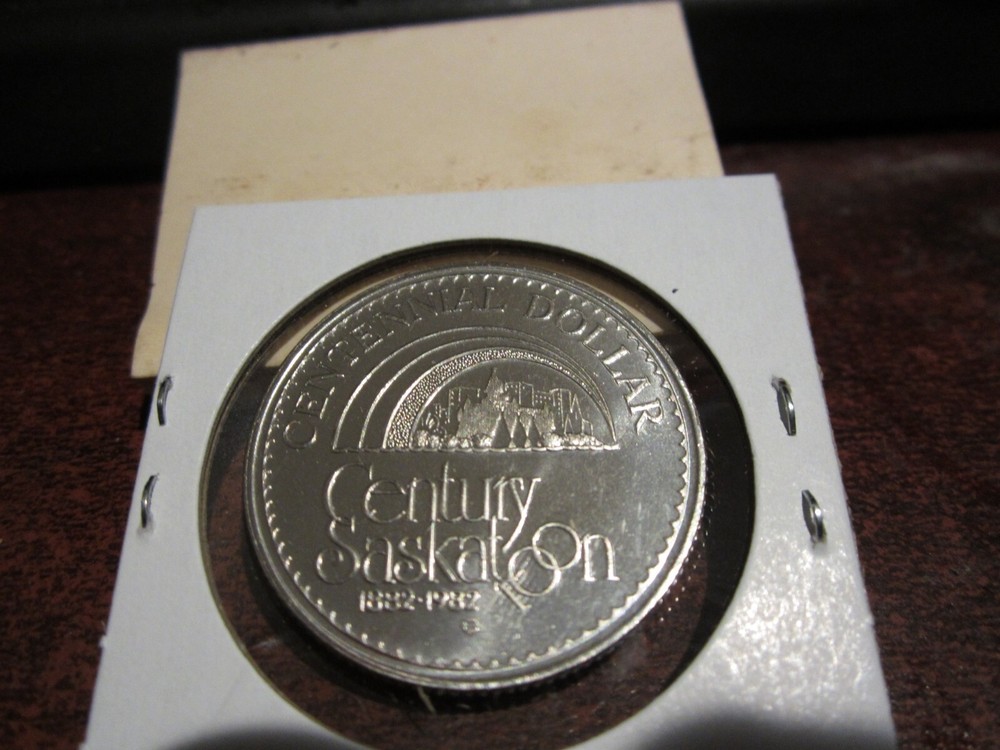 1982 - Saskatoon, SK - Canada Commemorative Trade Dollar