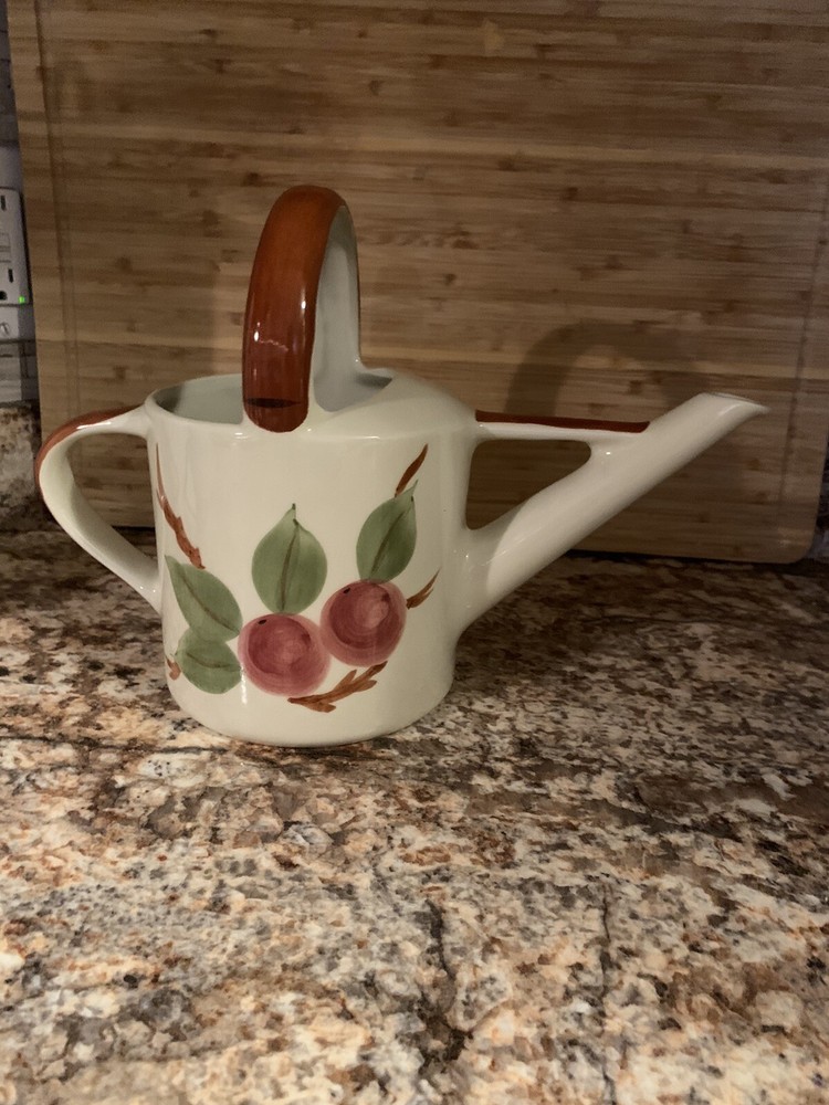 Franciscan Apple ceramic watering Can Portugal